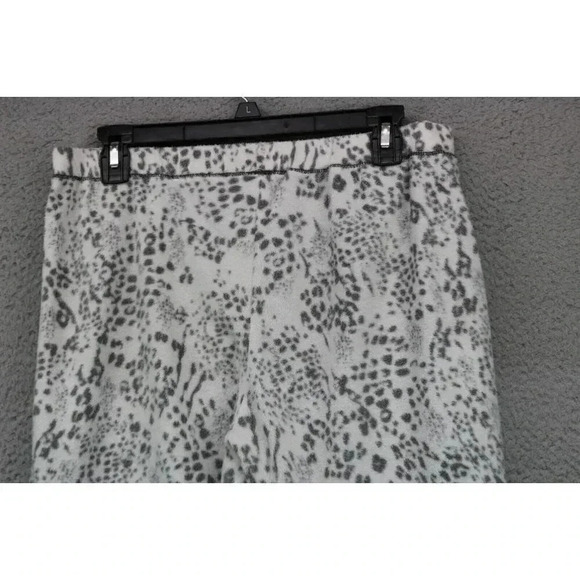 Ann Klein 2 Women's Two-Piece Mink Fleece Pajama Set-Size Medium - Picture 15 of 15